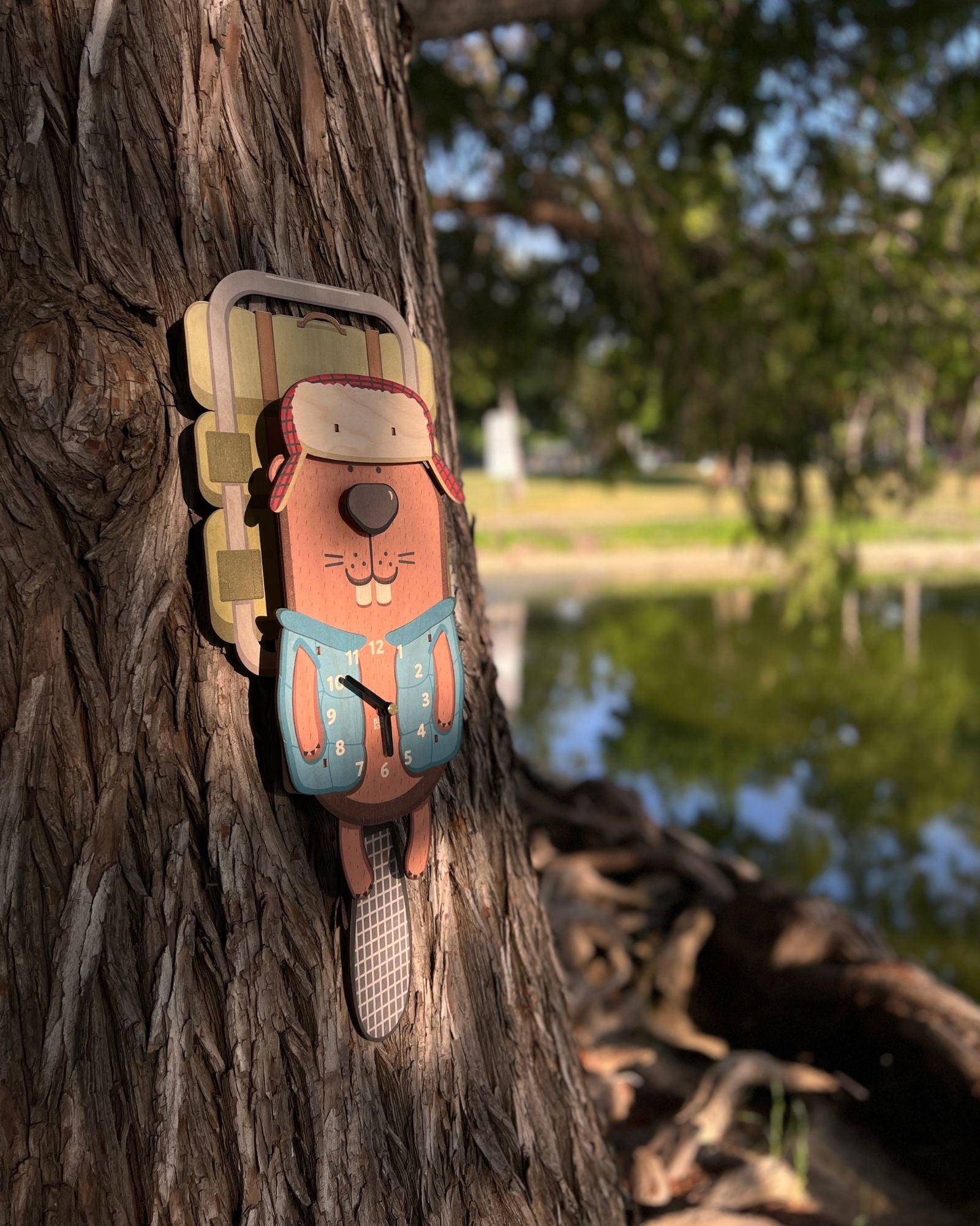 Beaver Pendulum Clock for Kids – Birch Robot