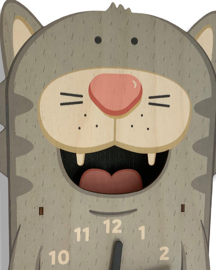 Tabby the Cat Pendulum Clock - Birch Robot